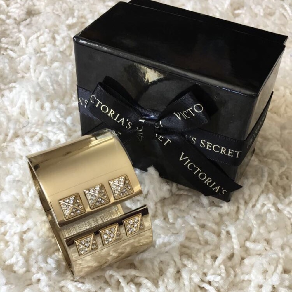 Victoria's Secret Cuff