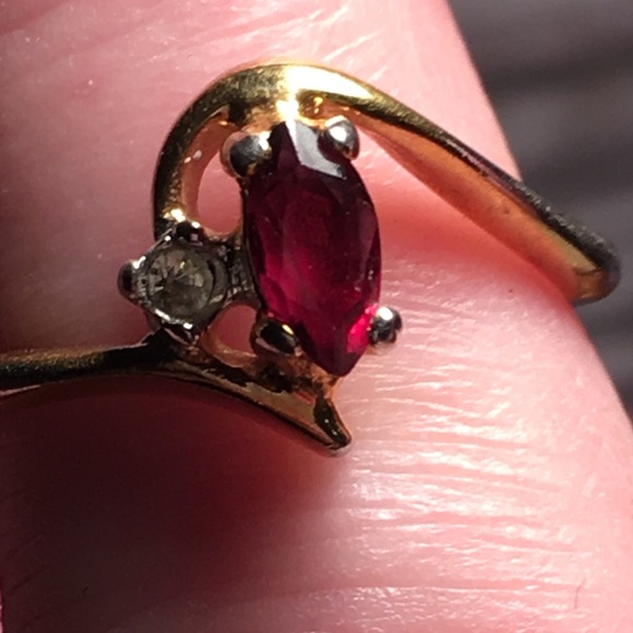 💐LAB CREATED GARNET AND DIAMOND RING, GOLD PLATED - Picture 3 of 3