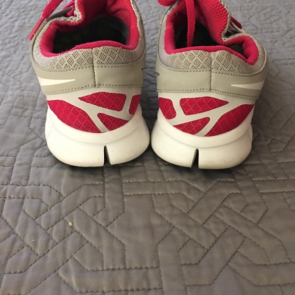 Nike running shoes - Picture 3 of 4