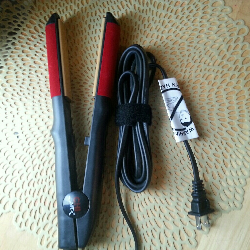 CHI Air Turbo 1" ceramic flat iron red velvet!