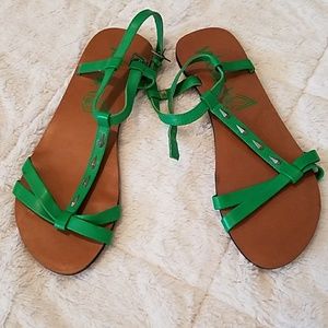 Green sandles