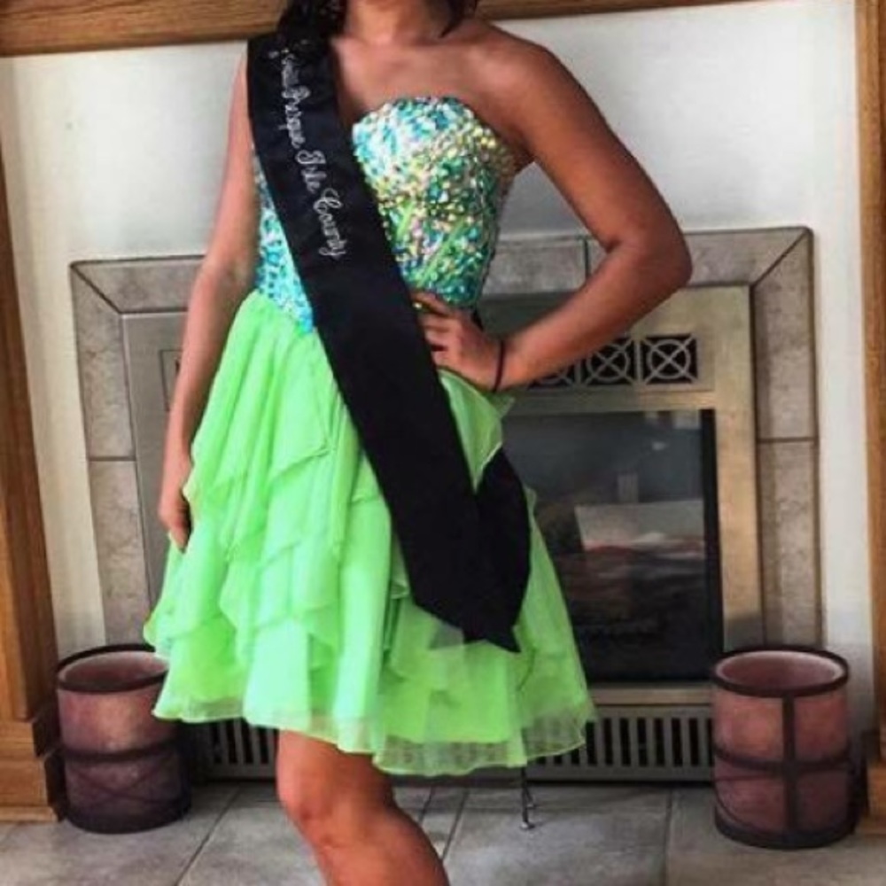 Prom dress