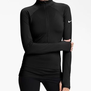 NWOT NIKE PRO 1/2 Zip