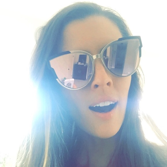 Meet your Posher, Hayley - Picture 3 of 6