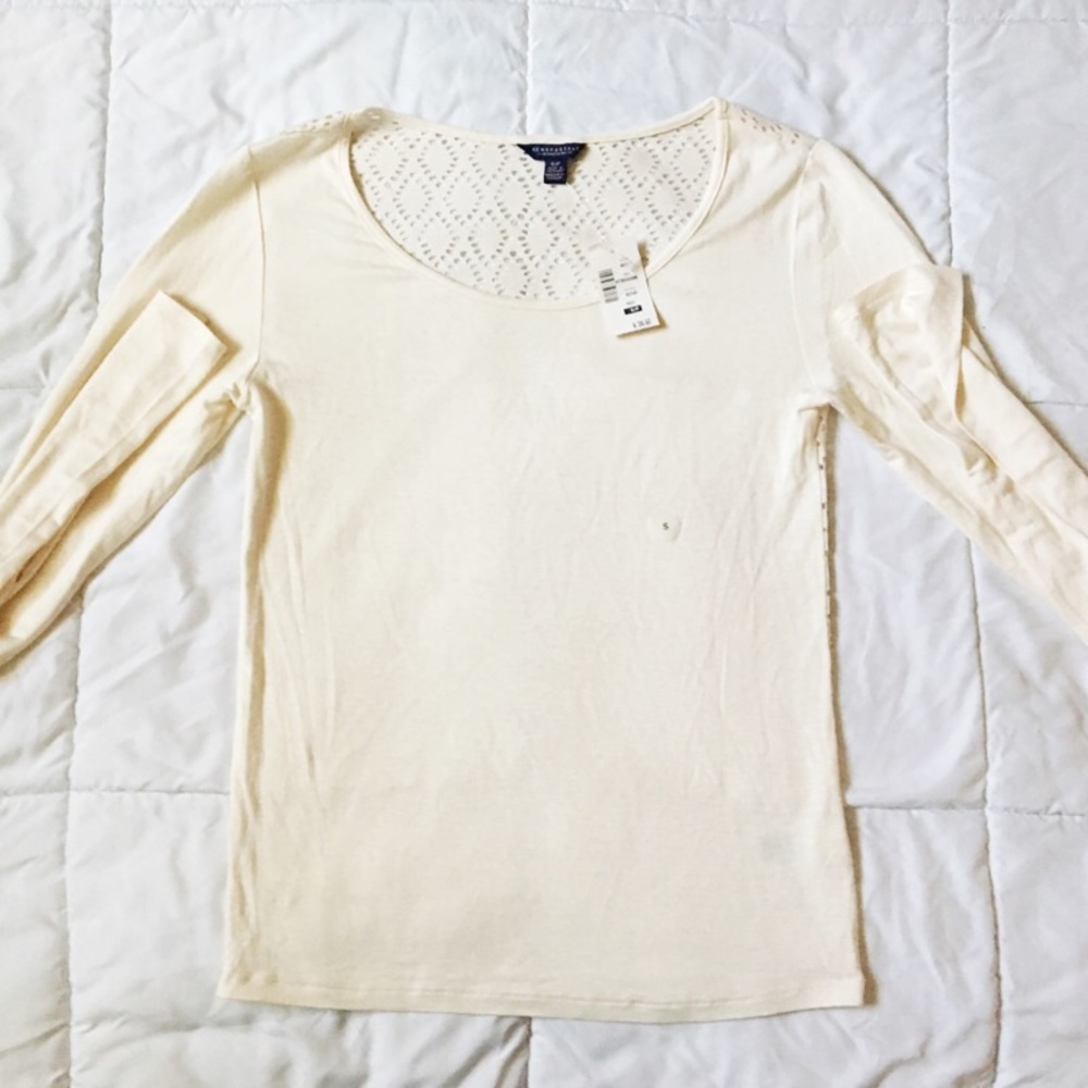 NWT Aeropostale Lace Back Long Sleeved Top