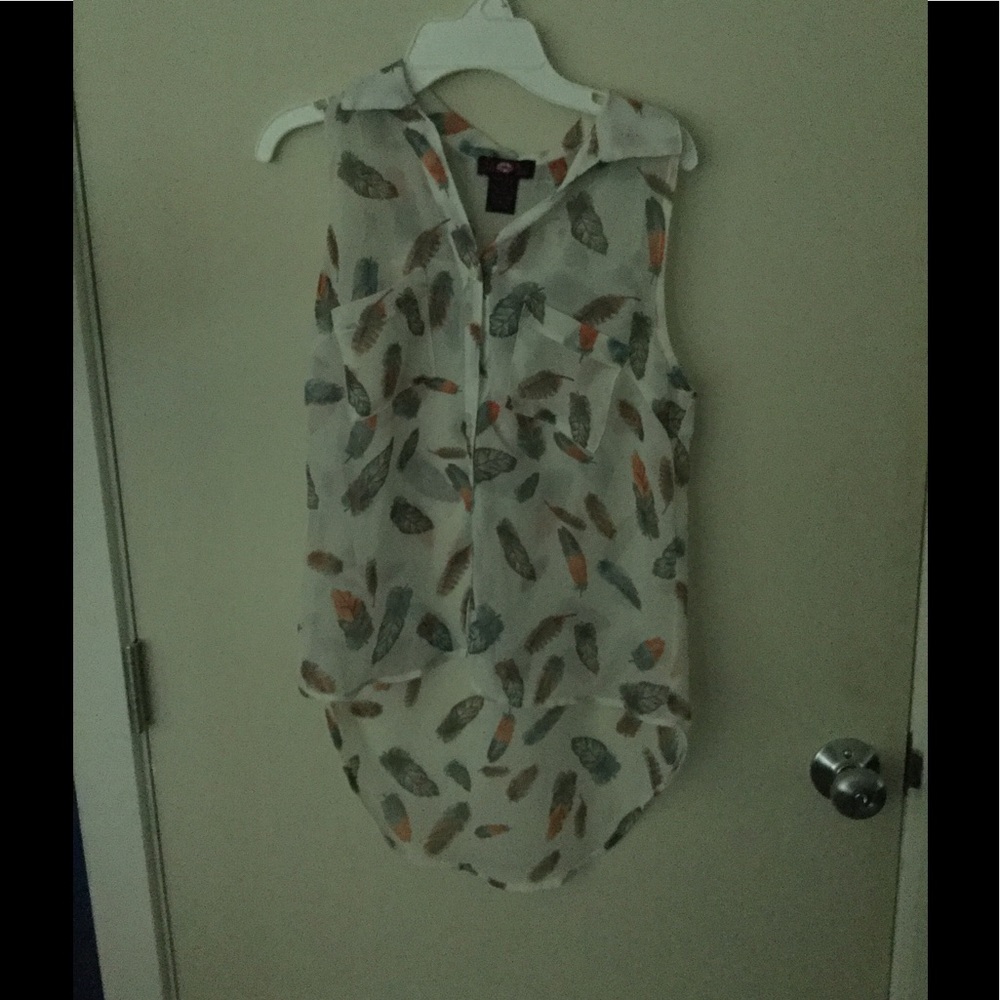 Feather button up sleeveless shirt