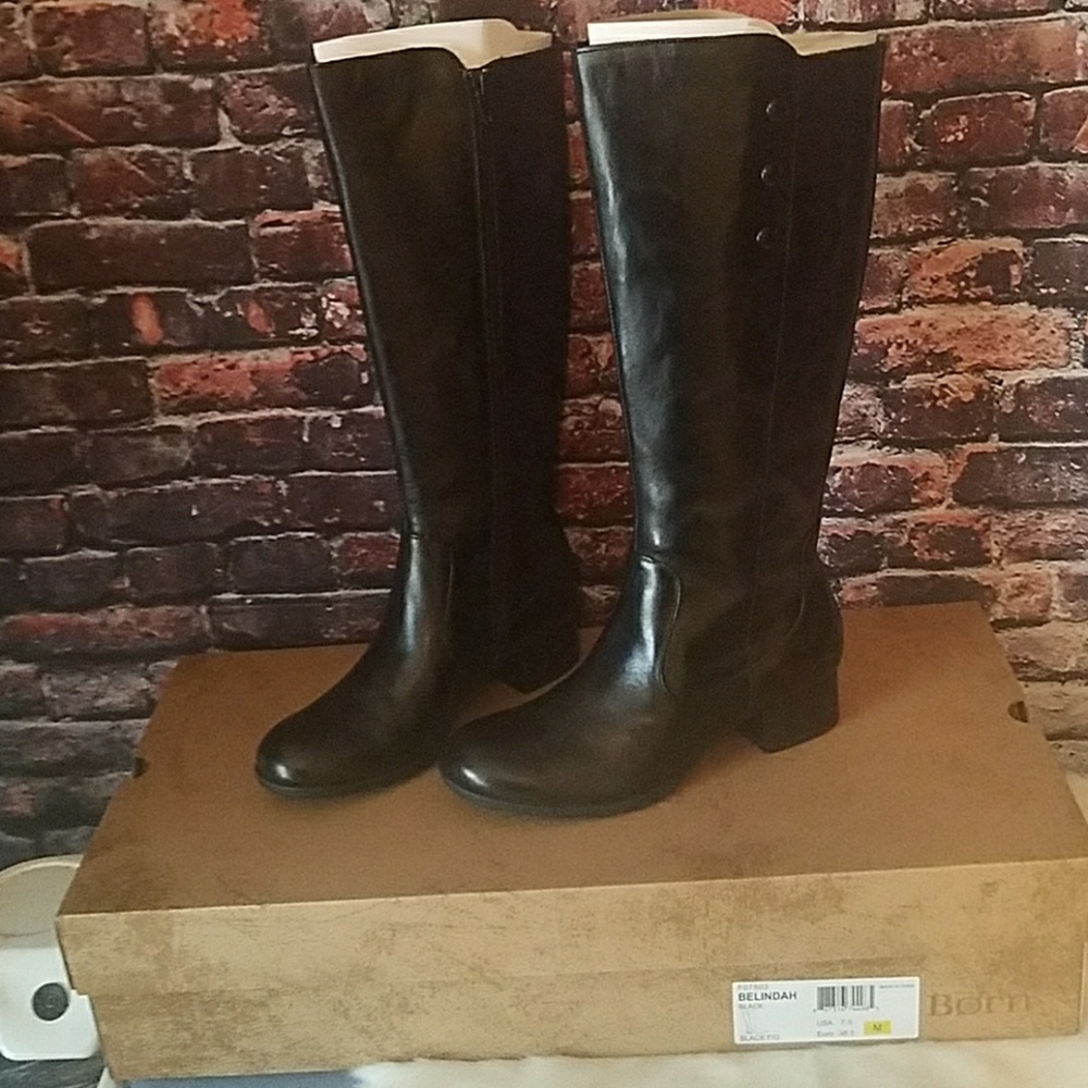 BORN KNEE HIGH BLACK LEATHER RIDING BOOTS