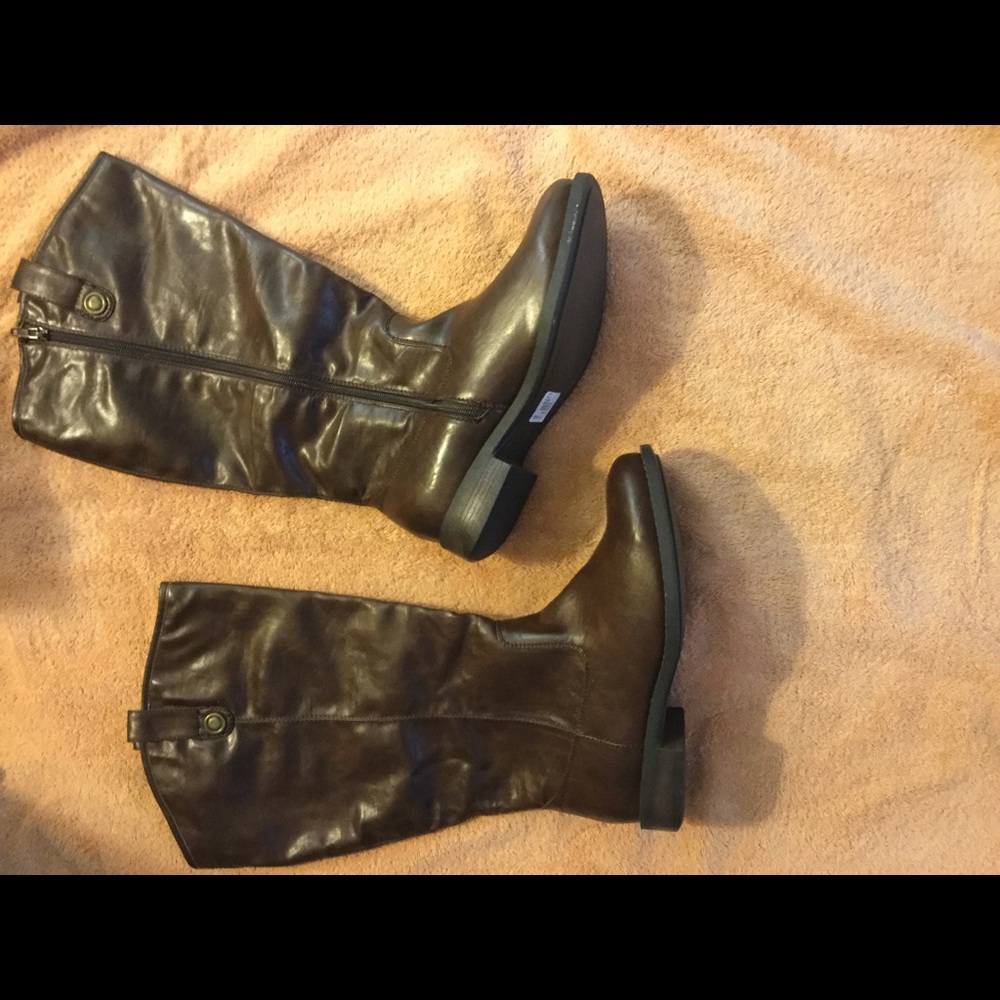 LANE BRYANT BOOTS SZ 9.5