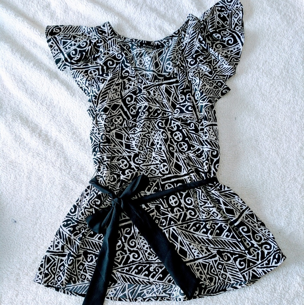 Tie-front Tribal Print Blouse