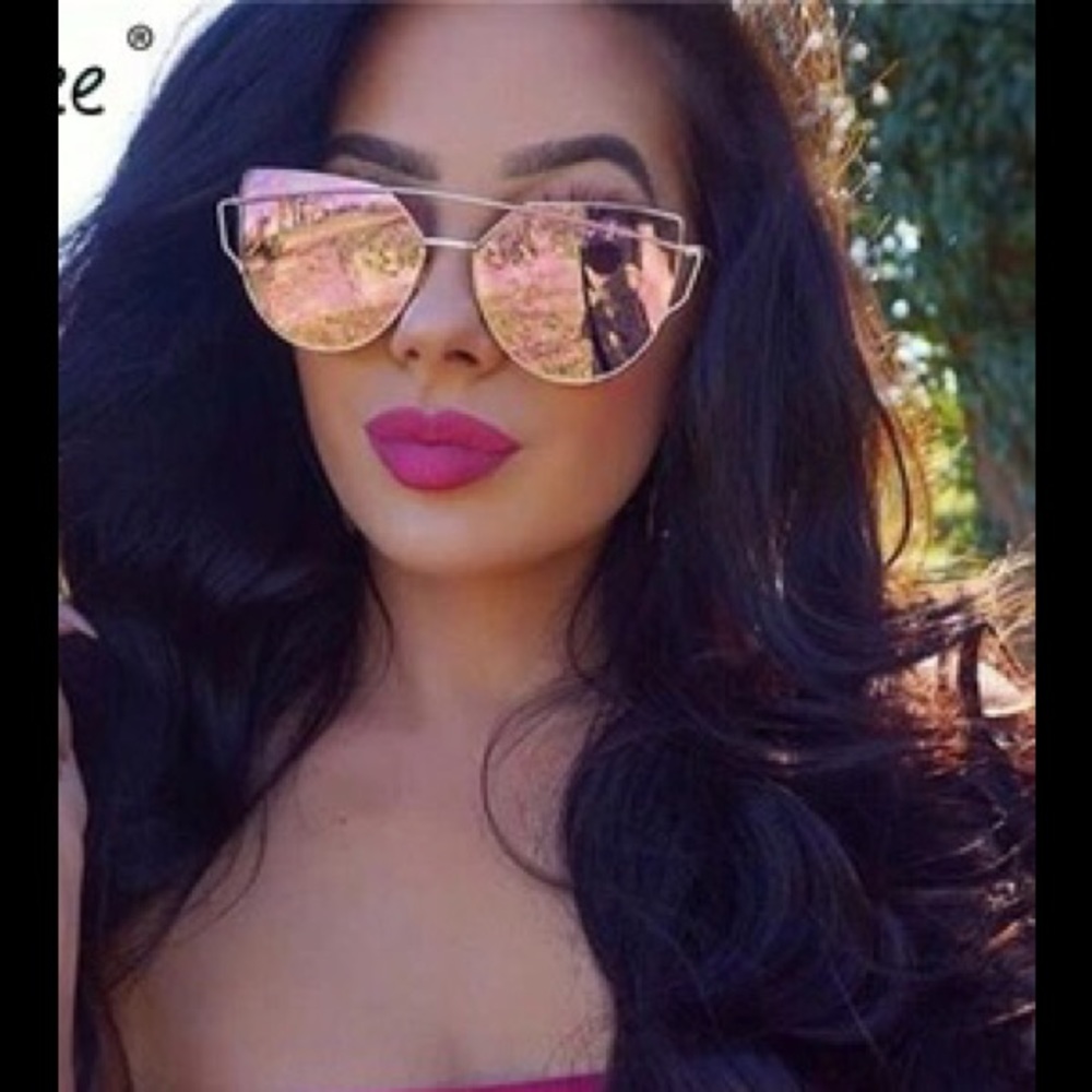 Cat eye mirror sunglasses 🕶 PRICE FIRM