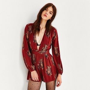 Ecote deep v romper