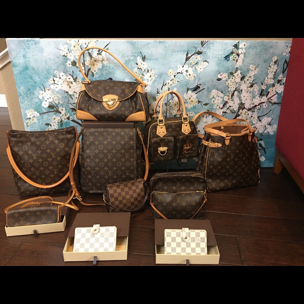 🌷🌷Sold🌷Selling take all  Assorted Louis Vuitton