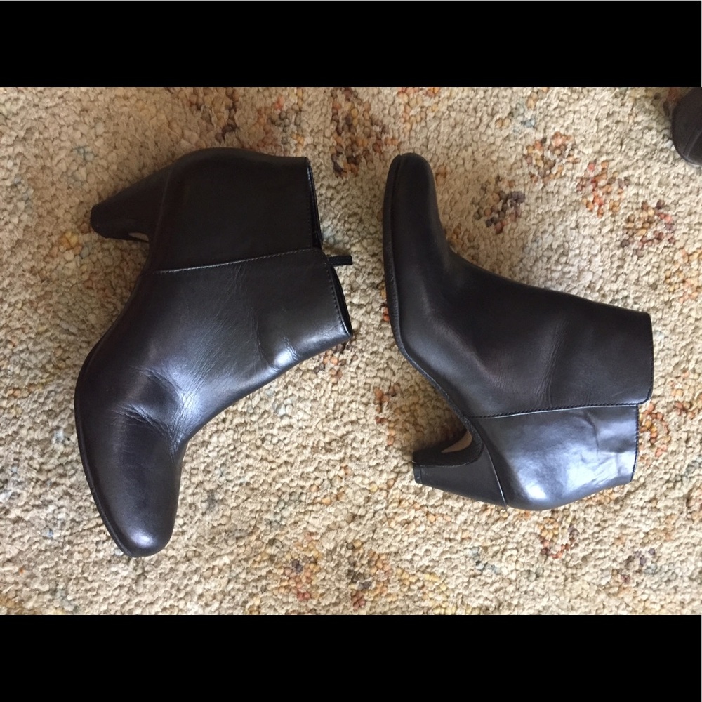 Sam Edelman booties - Picture 2 of 6