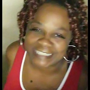 Meet your Posher, Bernice