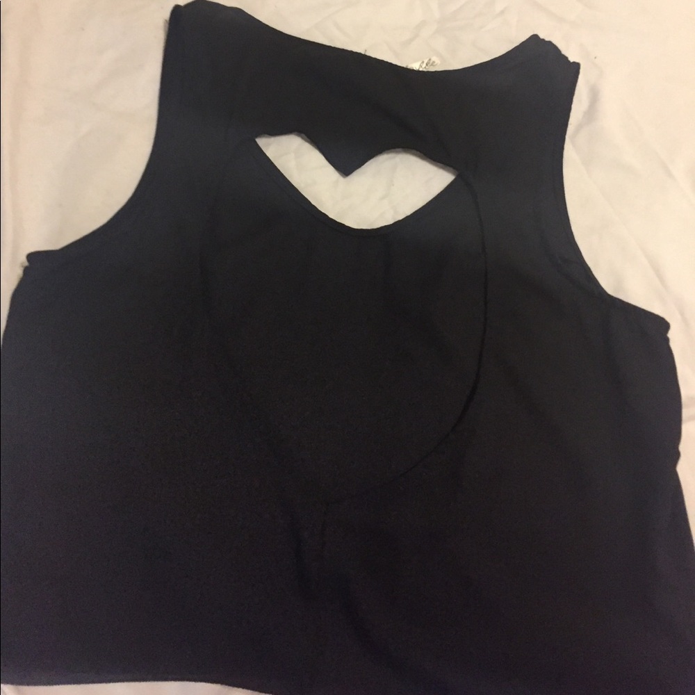 Sheer, cut out on the back in a shape of a heart🖤 - Picture 3 of 4