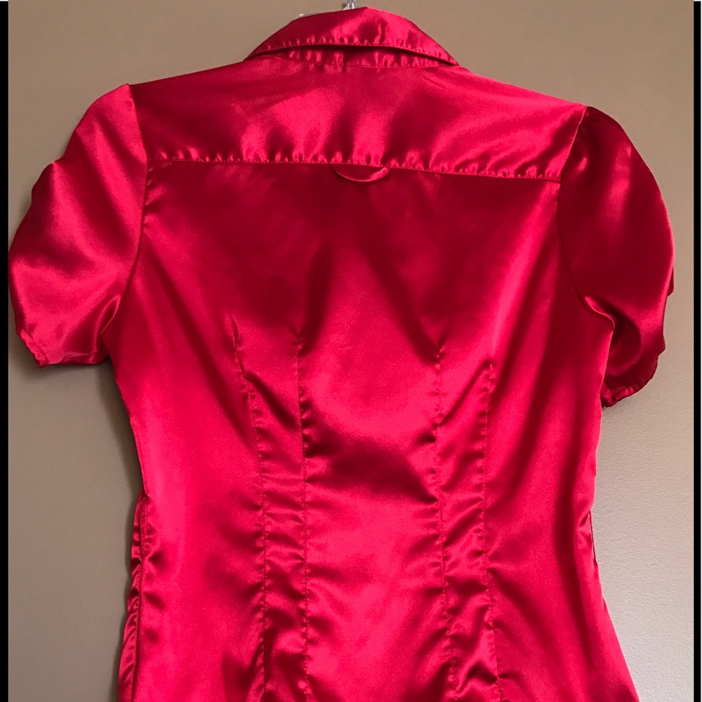 Express Blouse. - Picture 2 of 2