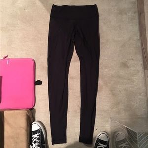 lulu black wonderunders