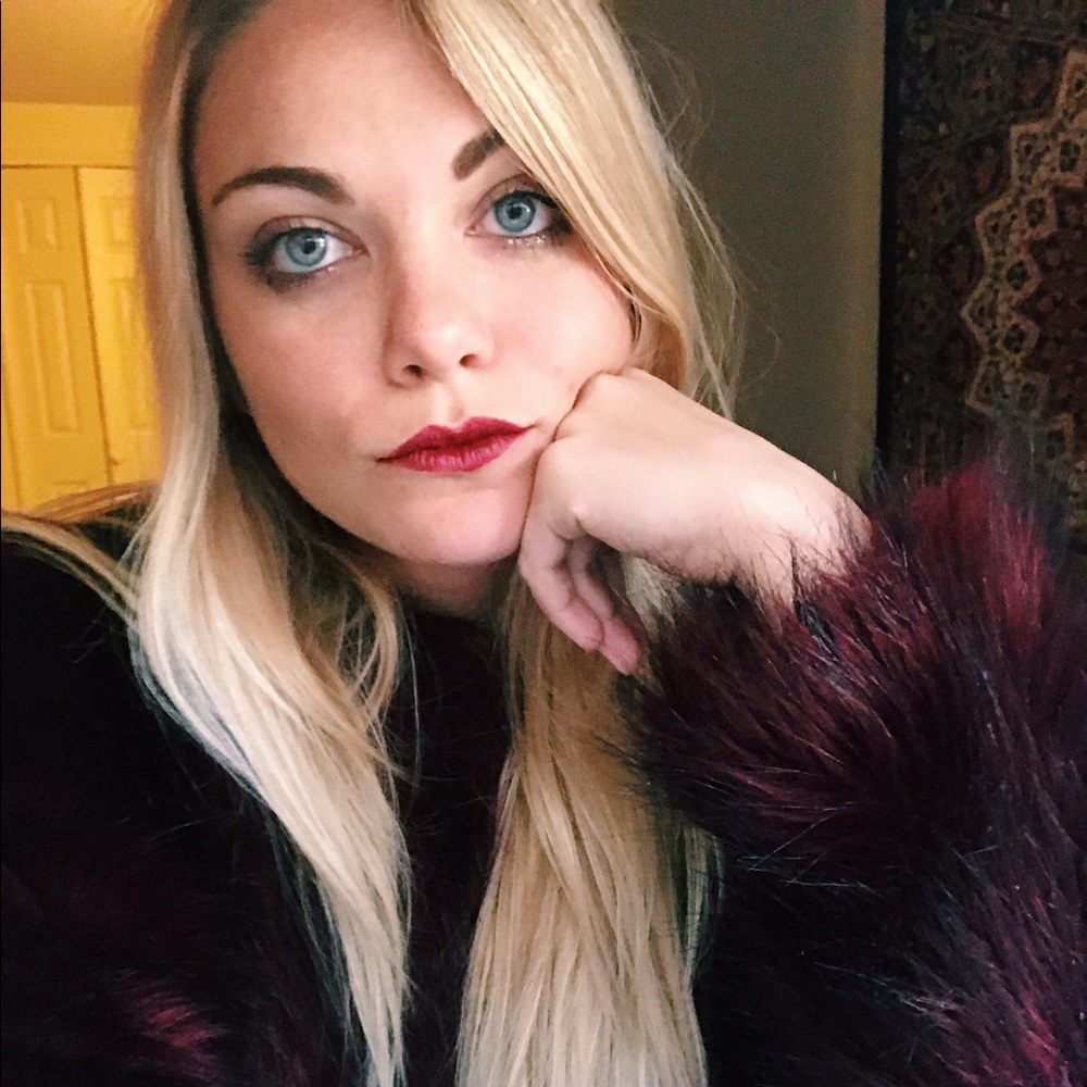 Meet your Posher, Taylor