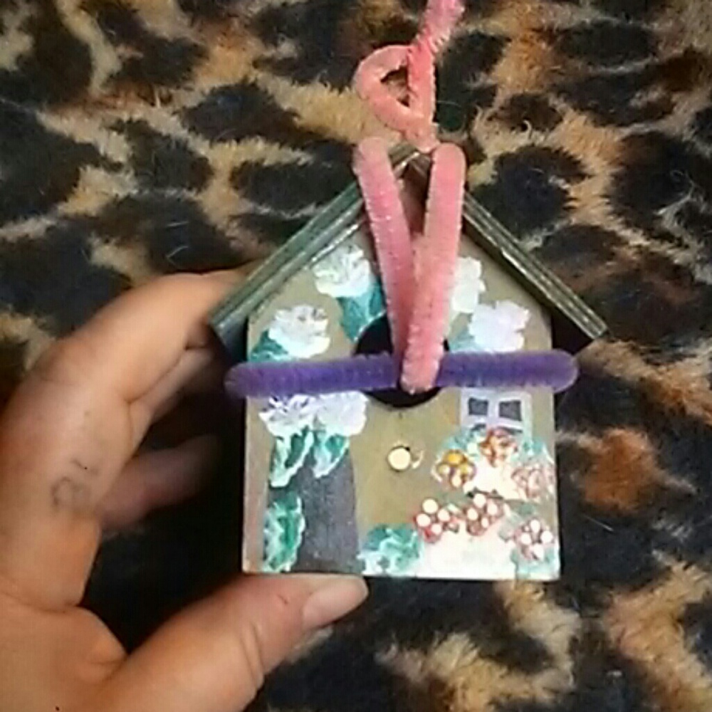 All hands paid by myself, birdhouse