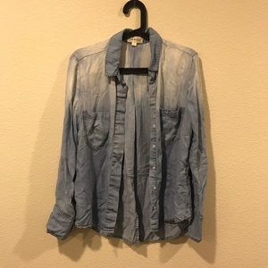 Anthropologie Tops - Cloth & Stone ombré chambray denim shirt Anthropologie Tops - Cloth & Stone ombré chambray denim shirt