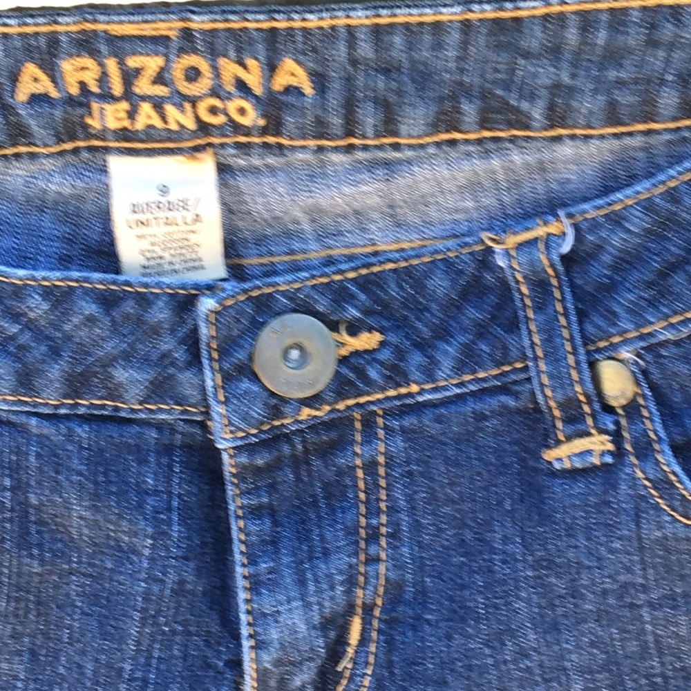 Arizona Jean Co-Junior Blue Jeans Babe!