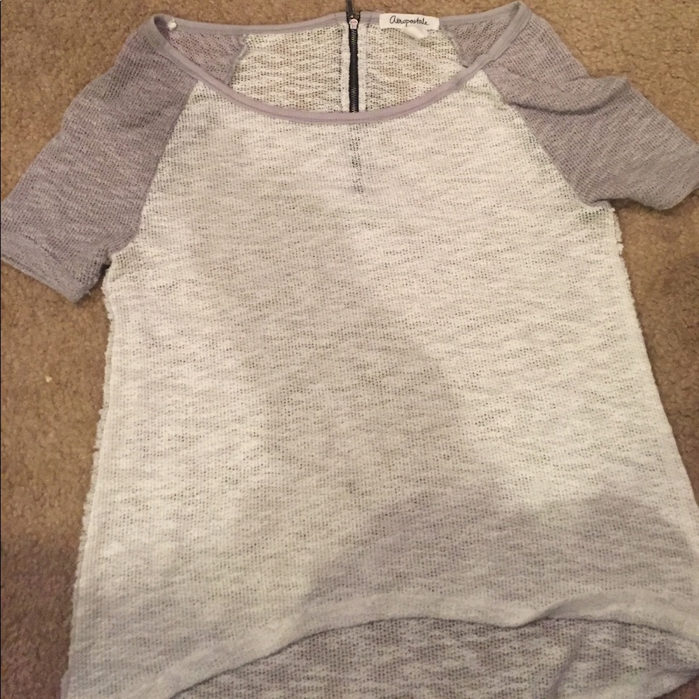 Baseball tee w/ zipper