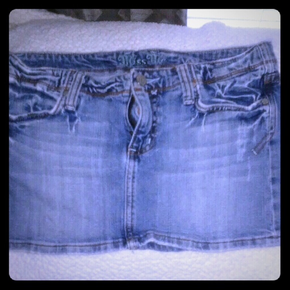 Miss Me skirt - Picture 1 of 3
