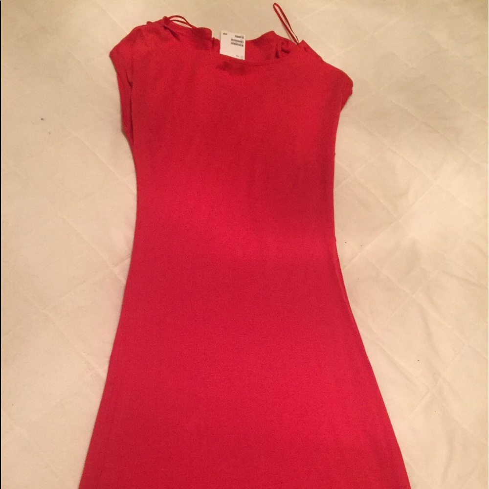 H&M DRESS - Picture 4 of 4