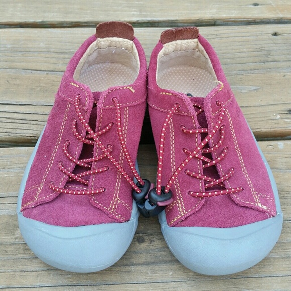Keen Other - NWOT Keen | Girls Suede Lace-Up Sneakers Sz 11