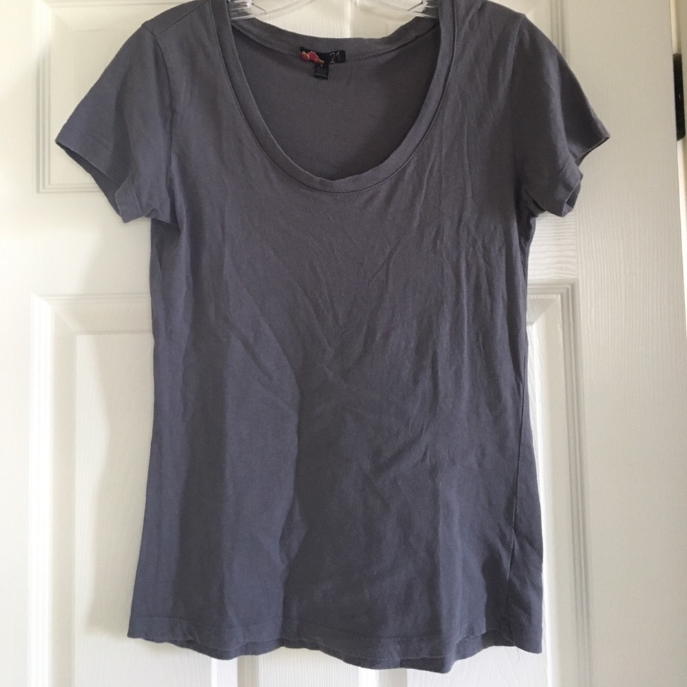 Forever 21 T shirt