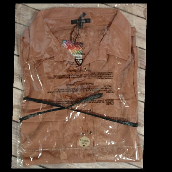 Salmon colored Stylish Blouse - Picture 5 of 8