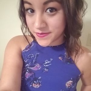 Meet your Posher, Christina