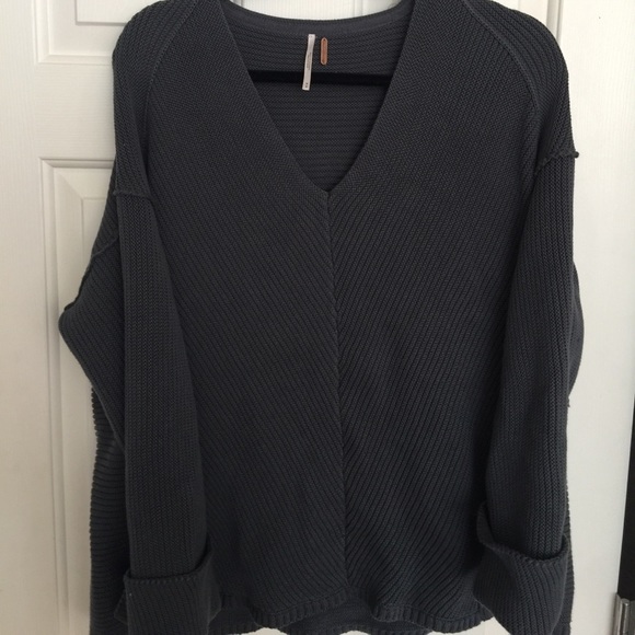 Free People Sweater, Baggy, Wide Cuff, Worn once - Picture 1 of 2