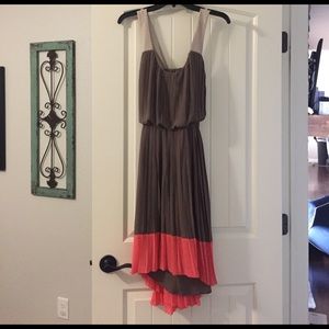 Jessica Simpson dress