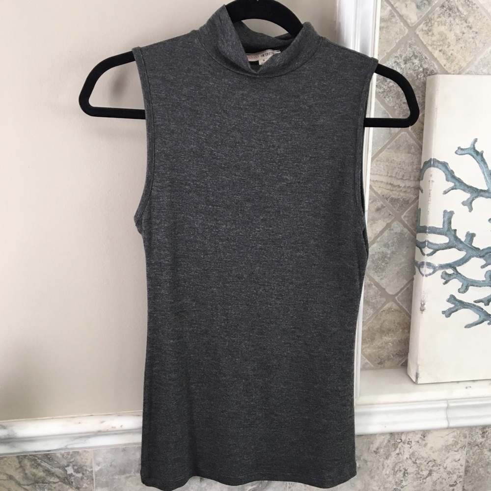 ❗️DONATING 8/1❗️Gray High-Necked Tank (NWOT)