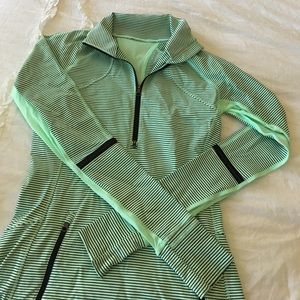 Lululemon Long Sleeve Run layer