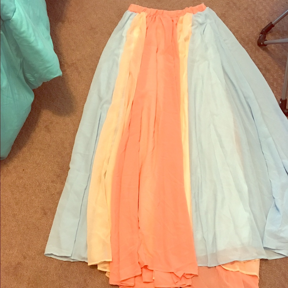 Maxi skirt