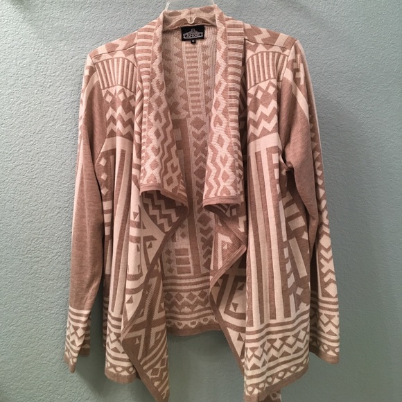Angie open front tribal sweater - Picture 1 of 3