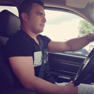 Meet your Posher, Maunuel