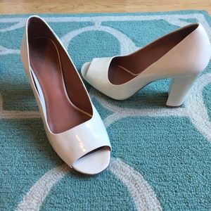 White Patent Leather Vince Camuto pumps