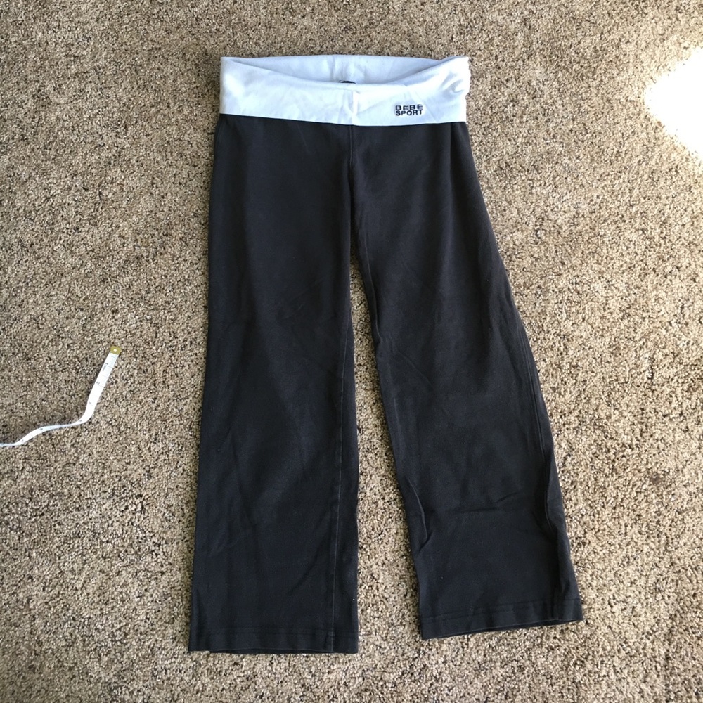 BEBE sport Capri leggings