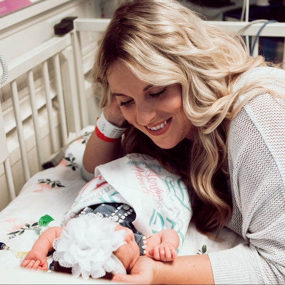 Meet your Posher, Kelsey - Picture 4 of 7