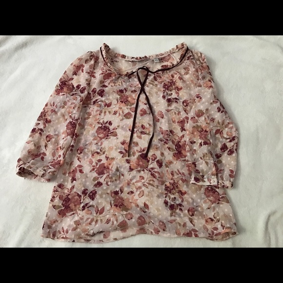 LC Lauren Conrad floral top - Picture 2 of 5
