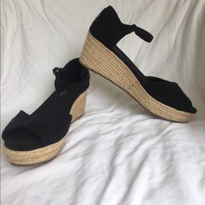 Tom's wedge espadrilles