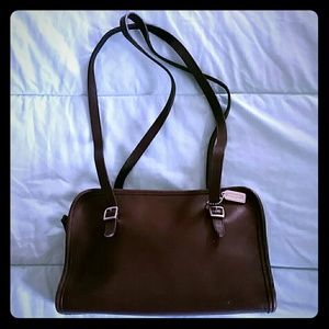 ⛔Sold⛔Coach shoulder bag