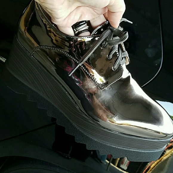 stella mccartney Shoes - <---------------Pewter Oxnard Platfforms