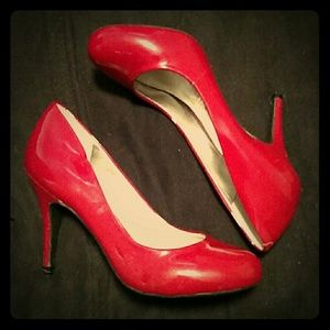 Jessica Simpson High heels