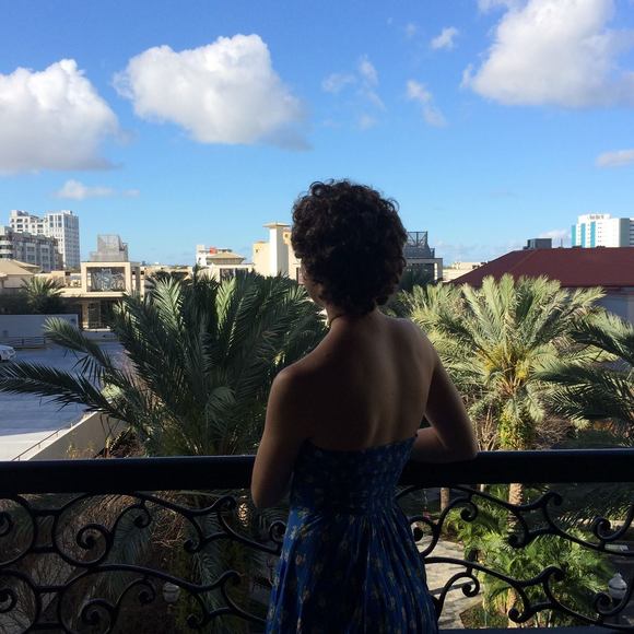 Meet your Posher, Renee 😊 - Picture 2 of 8