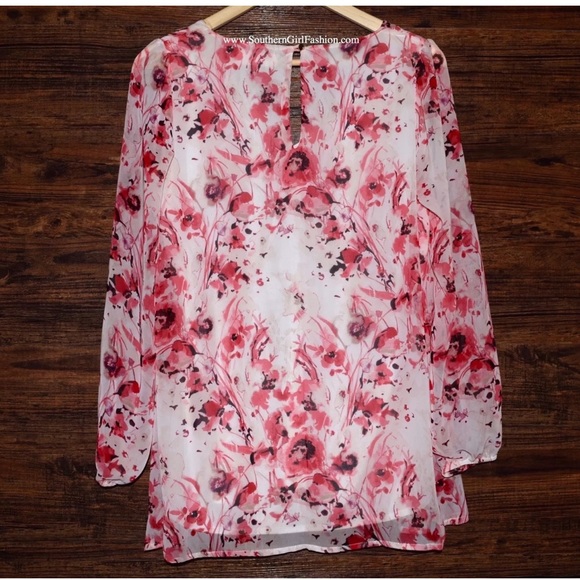 CASSIE TUNIC Intricate Swingy Draped Woven Blouse - Picture 6 of 8