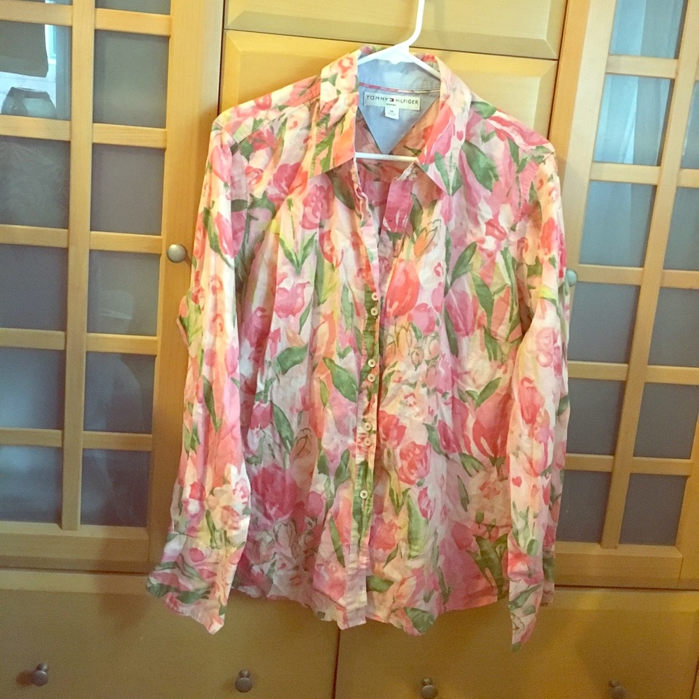 Coral Floral Top